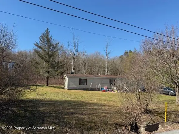 1163 Lake Henry RD, Lake Ariel, PA 18436