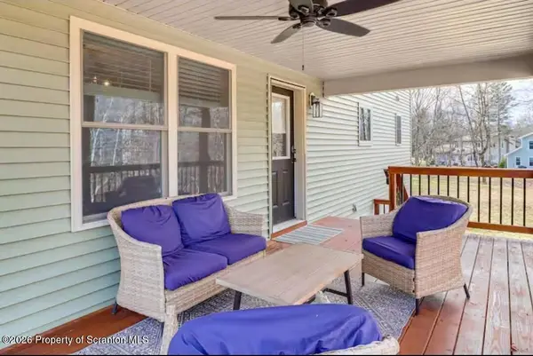 771 S Old Stage RD, Albrightsville, PA 18210