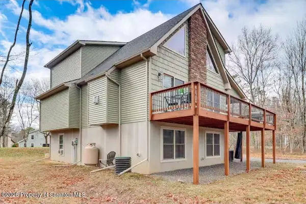 771 S Old Stage RD, Albrightsville, PA 18210