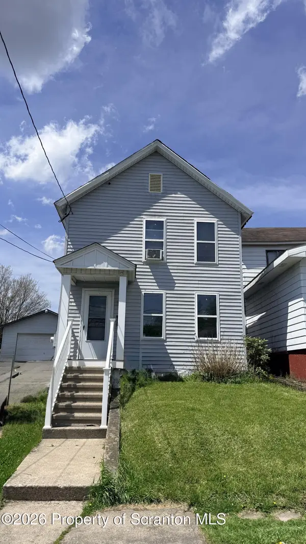 107 Farview ST, Carbondale, PA 18407