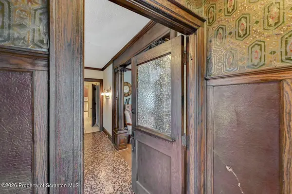 811 E Gibson ST, Scranton, PA 18510