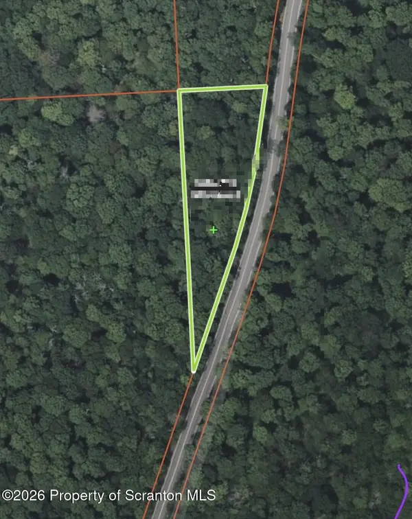 Sandy Beach RD, Clifton Twp, PA 18424