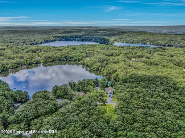 L19 Moosic LK, Jefferson Twp, PA 18436