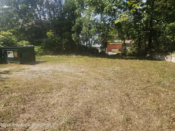 114 College AVE #114, Factoryville, PA 18419