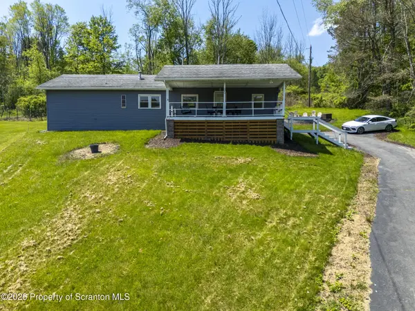 549 Lakeview RD, Kingsley, PA 18826