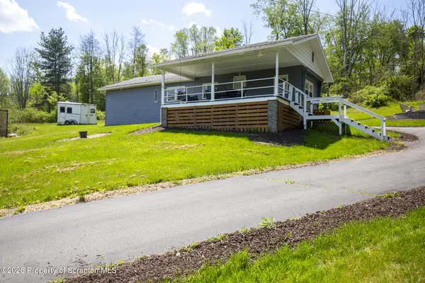 549 Lakeview RD, Kingsley, PA 18826