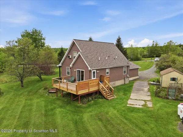 5231 Fiddle Lake RD, Thompson, PA 18465