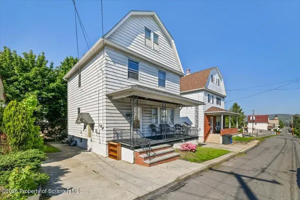 510 E Warren ST, Dunmore, PA 18512