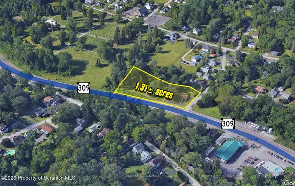 1674 N Memorial HWY, Trucksville, PA 18708