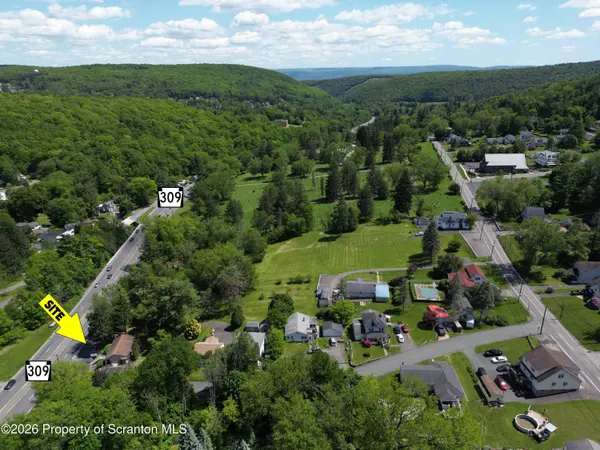 1674 N Memorial HWY, Trucksville, PA 18708