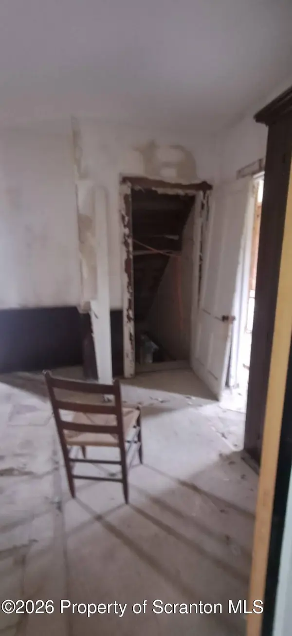 16464 Pennsylvania 267, Montrose, PA 18801