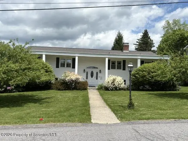 121 Belmont AVE, Clarks Green, PA 18411