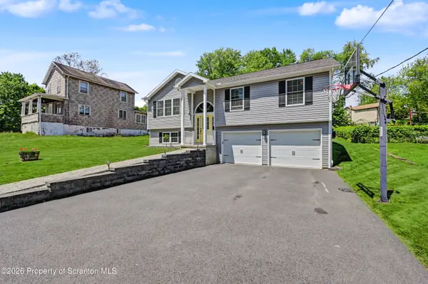 226 Wyalusing AVE, Old Forge, PA 18518
