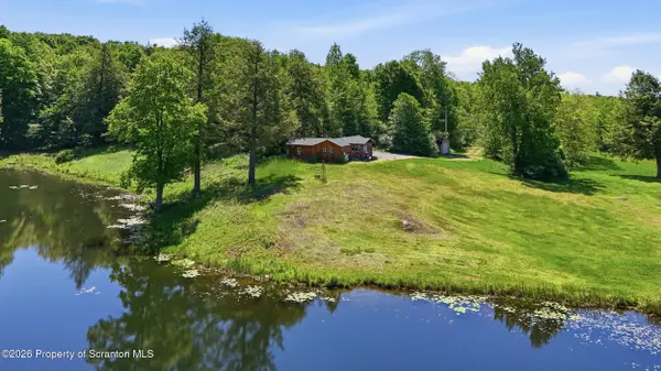 149 Savage RD, Waymart, PA 18472