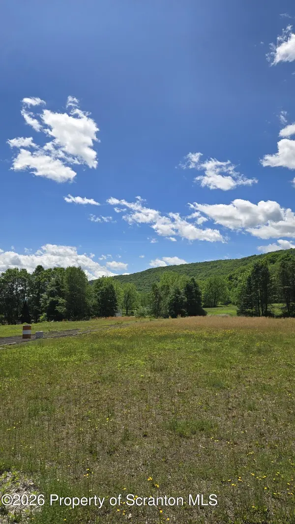 Sullivan Trail (PA-92) TRL, Exeter, PA 18643