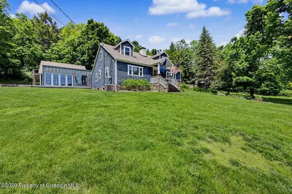 457 Craig RD, North Abington Twp, PA 18414