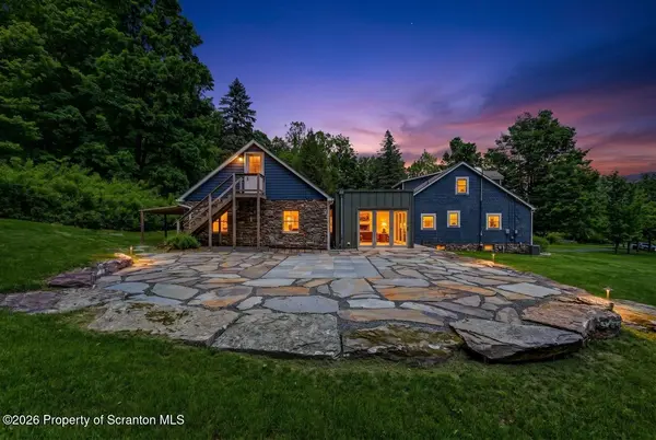 457 Craig RD, North Abington Twp, PA 18414