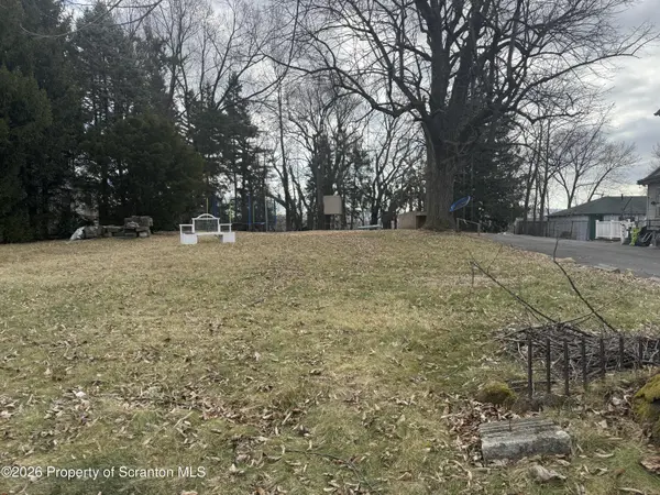 1732-40 N Main AVE, Scranton, PA 18508