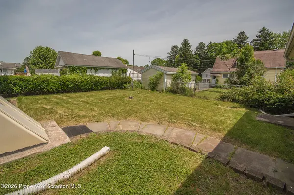 424 Dexter AVE, Scranton, PA 18504