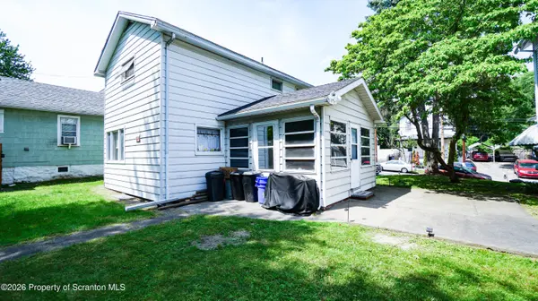 517 Emmett ST, Scranton, PA 18505
