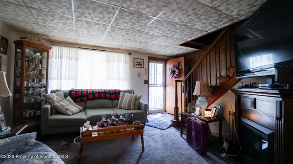 517 Emmett ST, Scranton, PA 18505