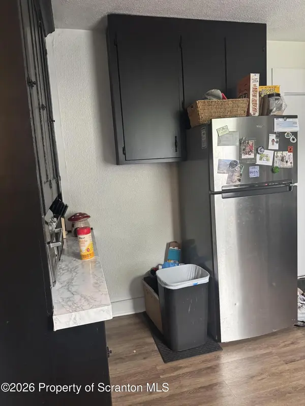 211 Grand AVE #6, Clarks Summit, PA 18411