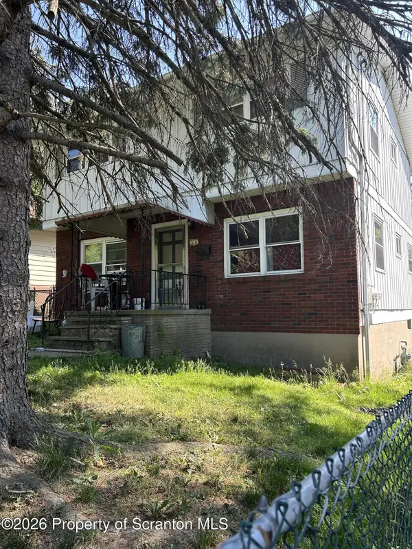 418 Pear ST #2nd floor, Scranton, PA 18505