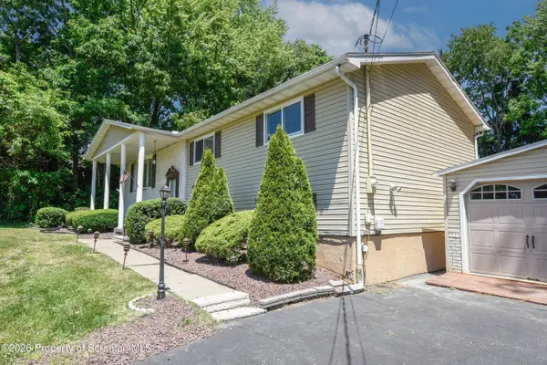 2610 Price ST, Scranton, PA 18504
