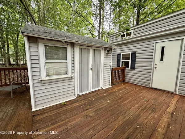 272 Tamarack TRL, Covington Twp, PA 18424