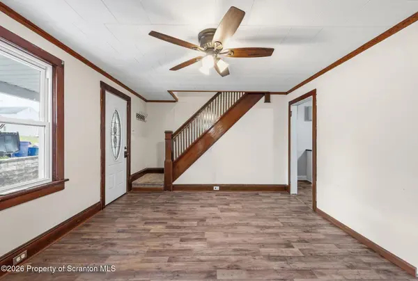 150 Reserves ALY, Peckville, PA 18452