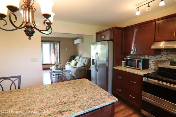 10 Dogwood DR, Tunkhannock, PA 18657