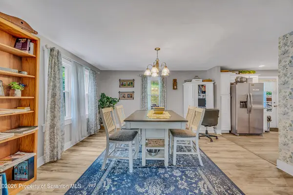 2042 State Route 92, Harding, PA 18643
