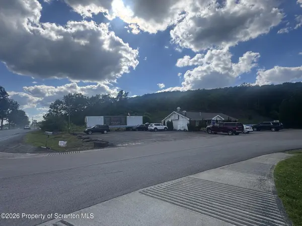 1181 Mount Cobb RD, Mt. Cobb, PA 18436