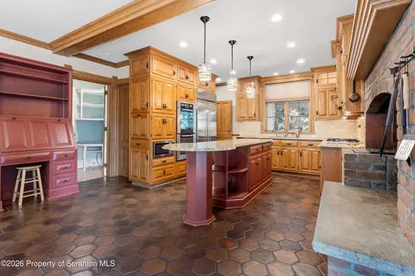 300 Exeter AVE, West Pittston, PA 18643