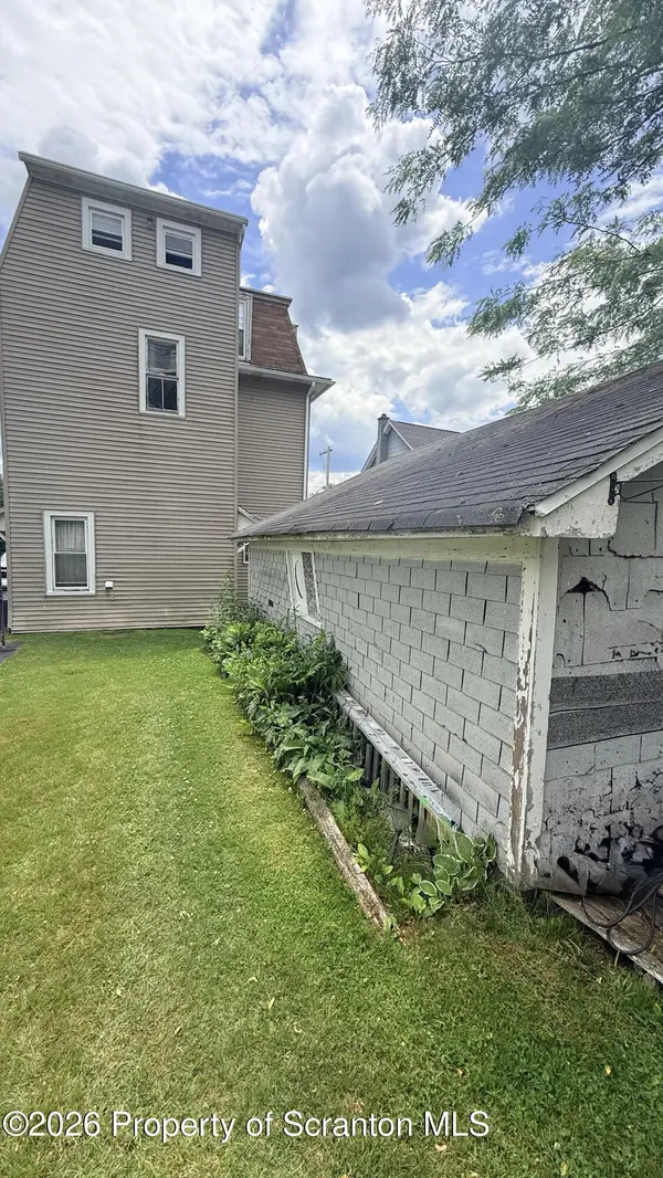 701 707 Main ST, Vandling, PA 18421