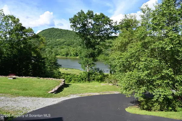27715 PA-92, Susquehanna, PA 18847