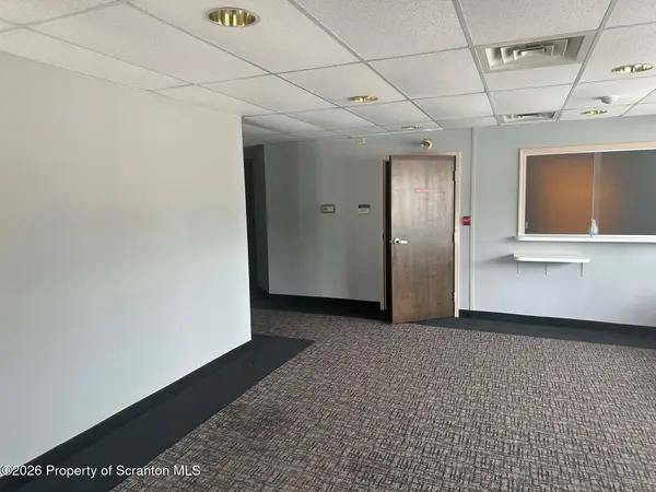 390 Pierce ST, Kingston, PA 18704