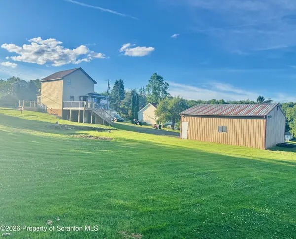 608 1st ST, Richmondale, PA 18421