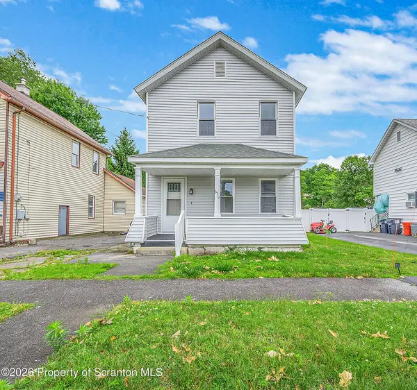 619 Penn AVE, Mayfield, PA 18433