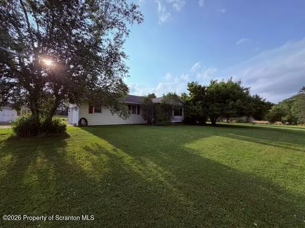 207 Lynn DR, Springville, PA 18844