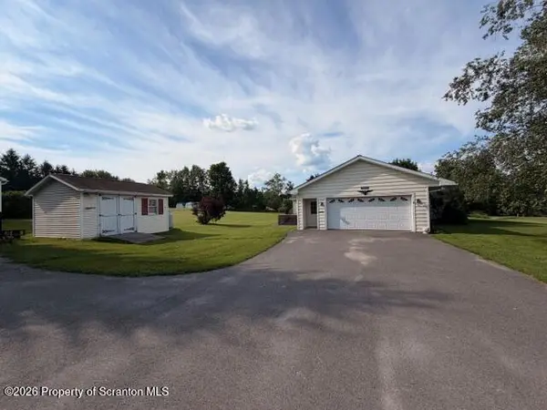 207 Lynn DR, Springville, PA 18844