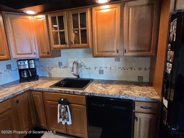 77 Filbert ST, Swoyersville, PA 18704