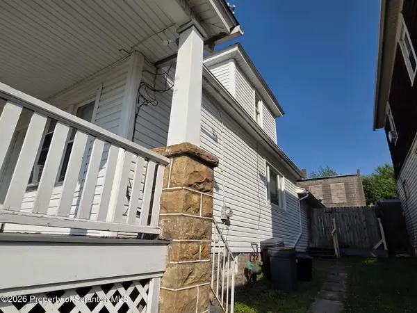 217 Crown AVE, Scranton, PA 18505
