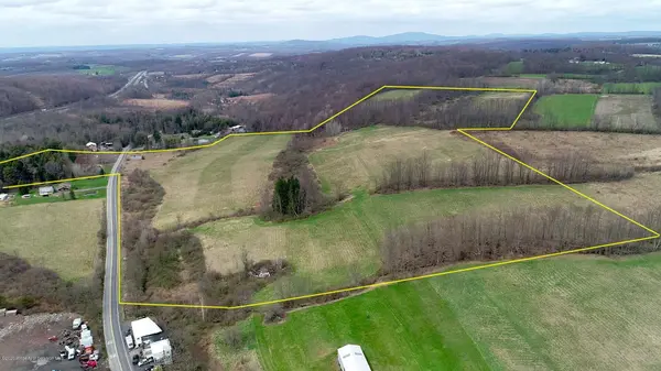 321 Justus BLVD, Scott Twp, PA 18447