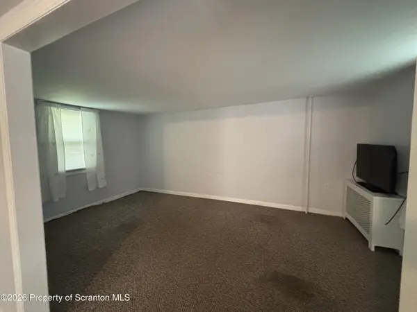 619 Hemlock ST, Scranton, PA 18505