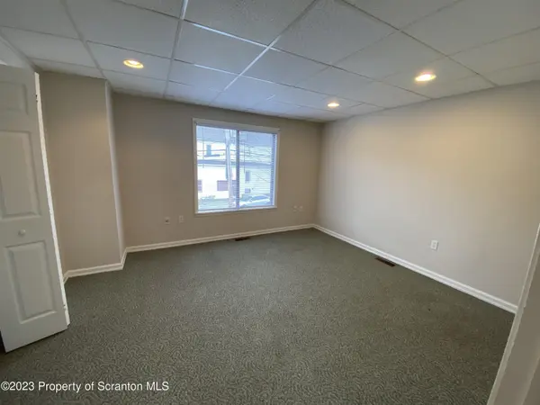 440 Larch ST, Scranton, PA 18509