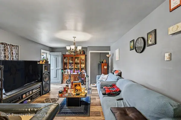 946 Clay AVE, Scranton, PA 18510