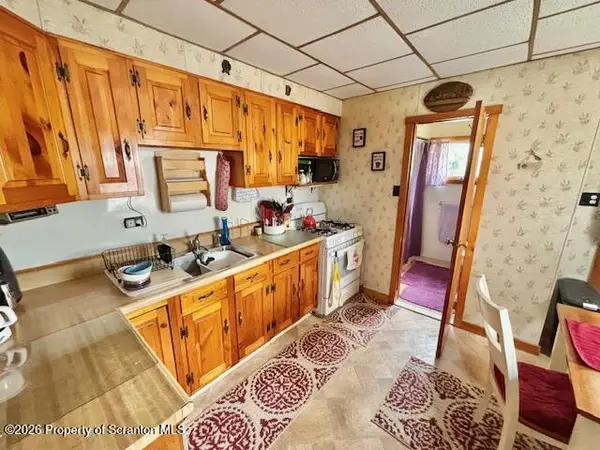 614 Boulevard AVE, Scranton, PA 18519