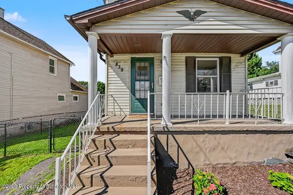 839 Price ST, Dickson City, PA 18519