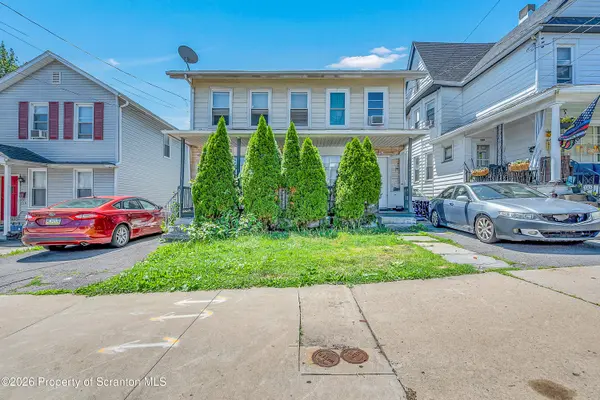 119-121 Center AVE, Plymouth, PA 18651